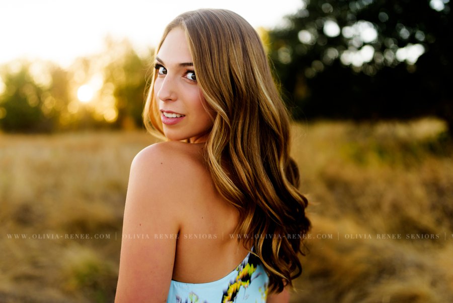 Kennedy's Senior Session with Olivia Renee Seniors from West Linn, OR